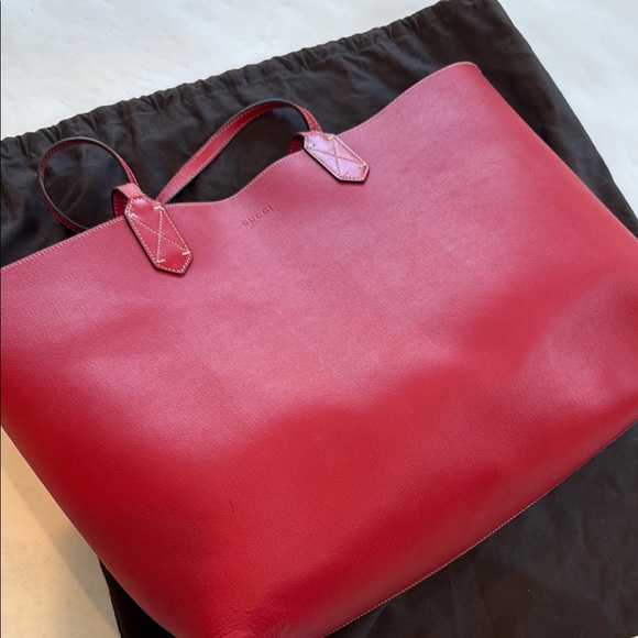 Gucci Monogram Red Reversible Coated Canvas Tote - Picture 10 of 17